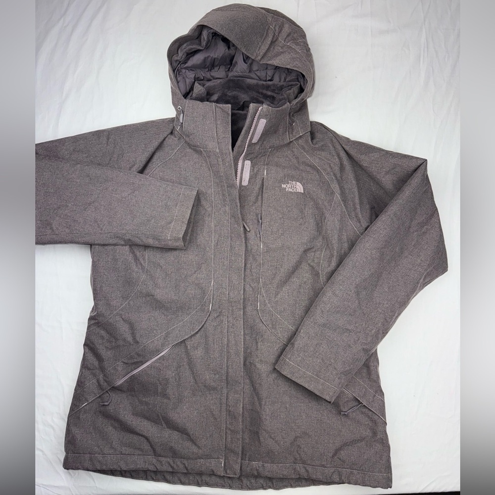 The‎ North Face Women's Inlux Insulated hooded jacket size XL